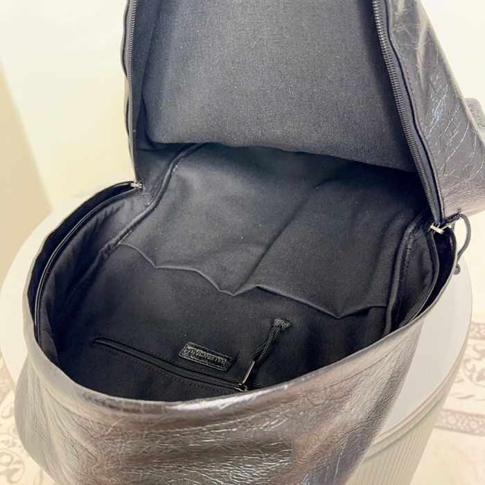 Balenciaga エクスプローラー リュック オールレザー ブラック 188011 サイズ:47x35x20cm