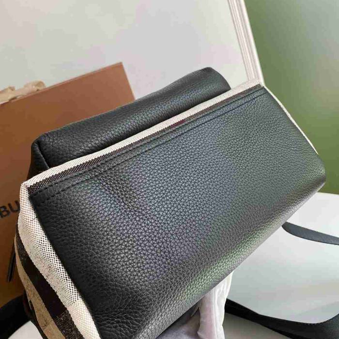 Burberry キャンバス タータンチェック リュック タータンチェック ブラウン 891155 サイズ:40x30cm