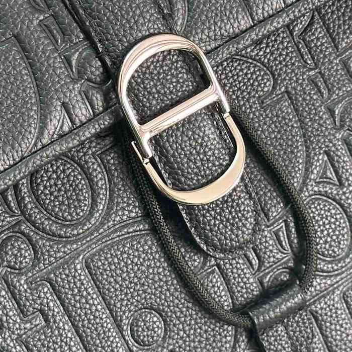 Dior ディオールデイリー フラップ リュック オールレザー ブラック 1ESBA231LLG_93928 サイズ:41.5x30.5x15.5cm