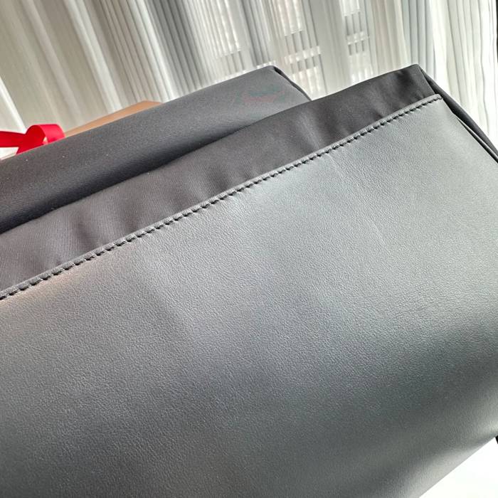 Burberry ヴィンテージタータンチェック ナイロン リュック タータンチェック ブラウン 1091 サイズ:42.5x30.5x14.5cm