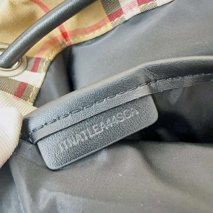 Burberry 3WAY リュック ナイロン ブラック 9701 サイズ:26x16cm