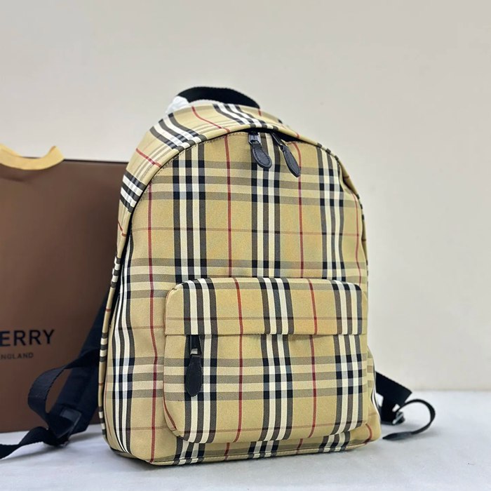 Burberry 最新タータンチェック エコキャンバス リュック タータンチェック ベージュ 7491 サイズ:42.5x30.5x14.5cm
