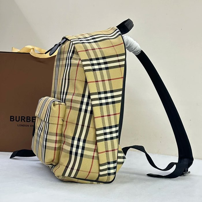 Burberry 最新タータンチェック エコキャンバス リュック タータンチェック ベージュ 7491 サイズ:42.5x30.5x14.5cm