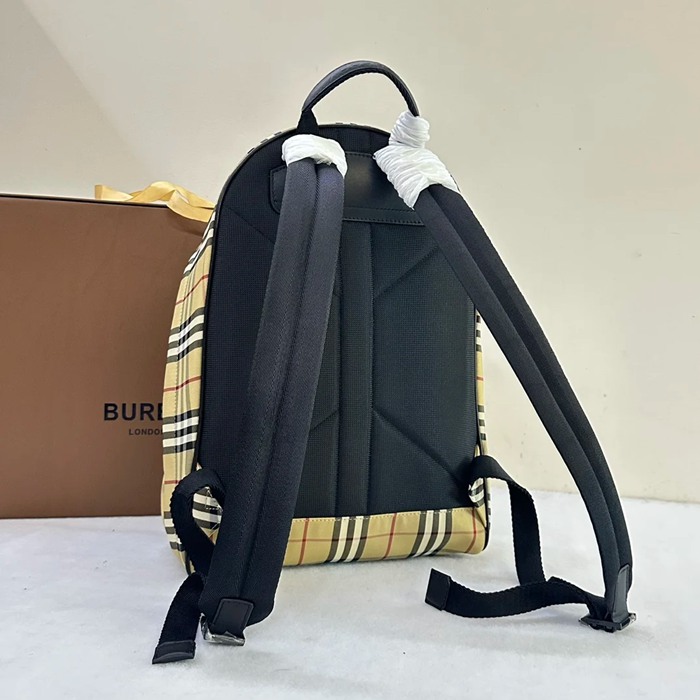 Burberry 最新タータンチェック エコキャンバス リュック タータンチェック ベージュ 7491 サイズ:42.5x30.5x14.5cm