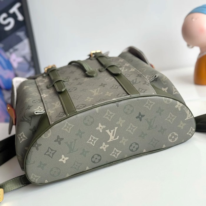 Burberry クリストファー MM リュック カモフラージュ グリーン M27080 サイズ:44x38x12.5cm