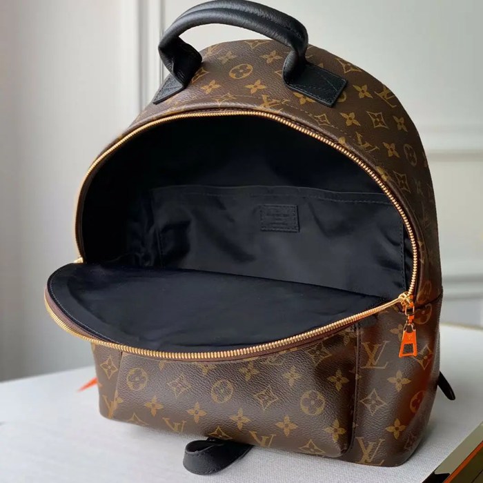 Louis Vuitton カラフルフラワー リュック モノグラム カラフル M44874 サイズ:33x28x16cm