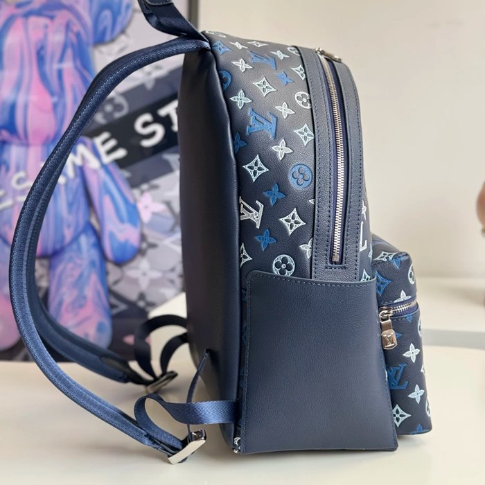 Louis Vuitton ディスカバリー PM リュック モノグラム カラフル M28575 サイズ:40x30x20cm