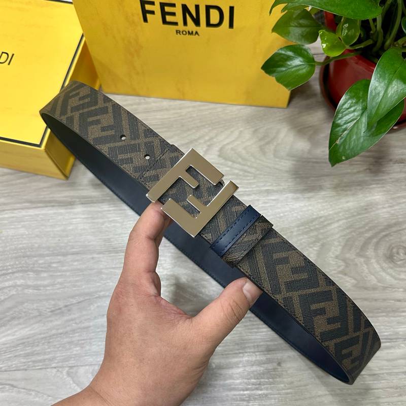 フェンディ メンズ ベルト 両面用 4.0cm フェンディ メンズ ベルト 両面用 4.0cm