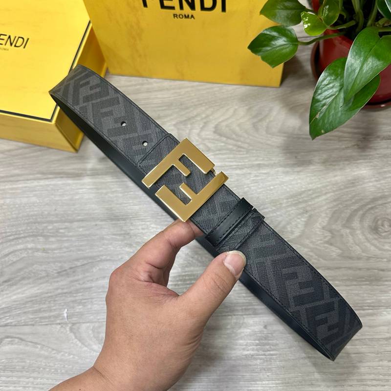 フェンディ メンズ ベルト 両面用 4.0cm フェンディ メンズ ベルト 両面用 4.0cm