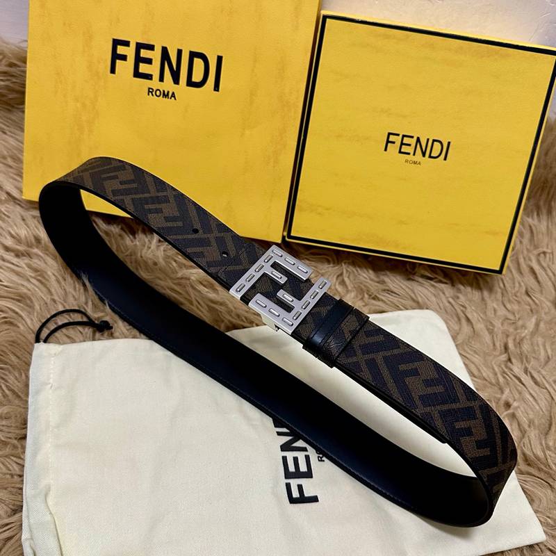 フェンディ メンズ ベルト 両面用 4.0cm