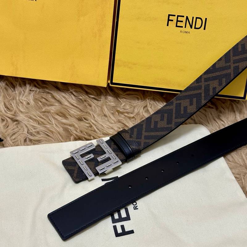 フェンディ メンズ ベルト 両面用 4.0cm