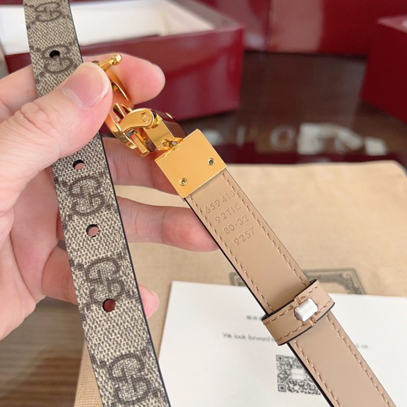 グッチ メンズ ベルト 両面用 2.0cm