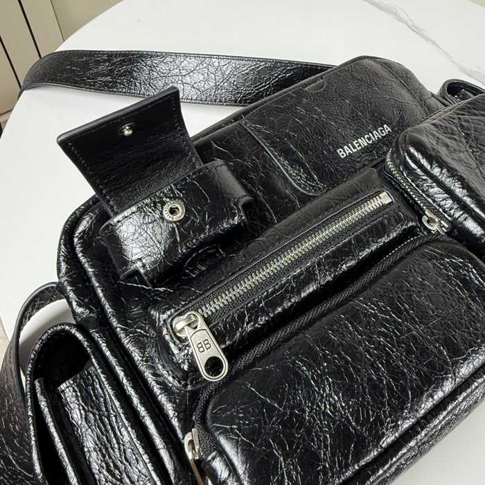 BALENCIAGA 188003 カメラバッグ スーパーバージー サイズ:22x16cm