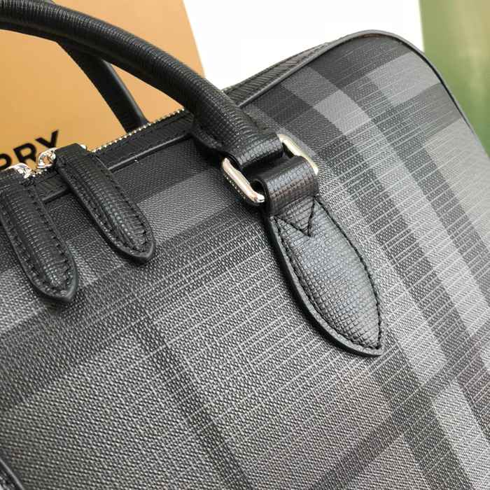 BURBERRY 8841 スモークチェックブリーフケース サイズ:37x27x5.5cm