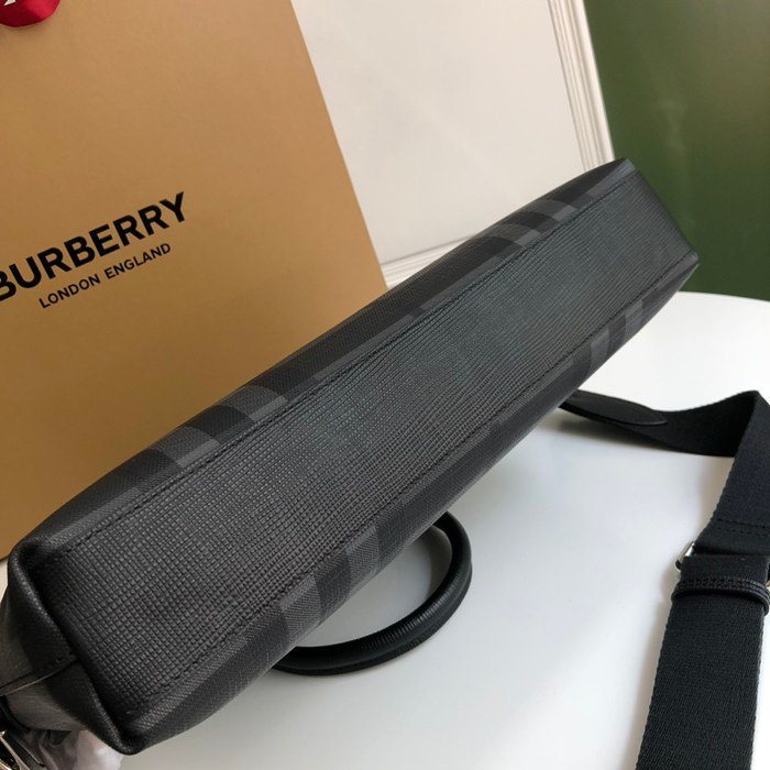 BURBERRY 8841 スモークチェックブリーフケース サイズ:37x27x5.5cm