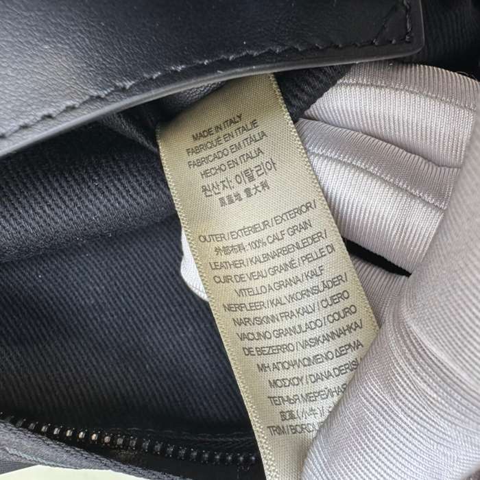 BURBERRY ナイロンウエストバッグ サイズ:31x17cm