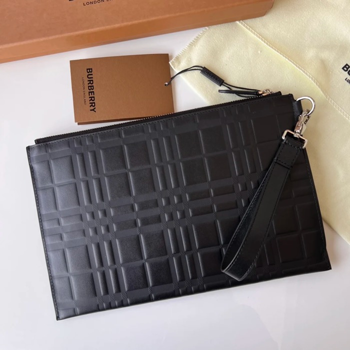 BURBERRY 大プレスチェックレザージップポーチ サイズ:30x20cm