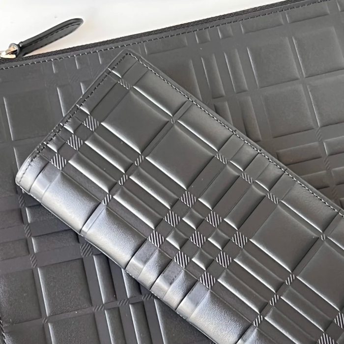 BURBERRY プレスチェックレザー長財布 サイズ:19x10cm BURBERRY プレスチェックレザー長財布 サイズ:19x10cm