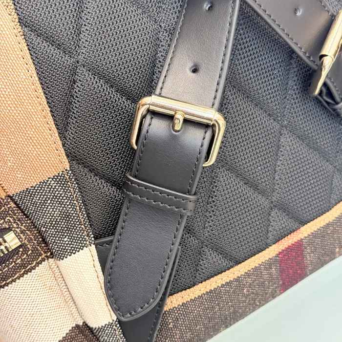 BURBERRY 2011 キャンバスチェック軍用リュック サイズ:32x22cm