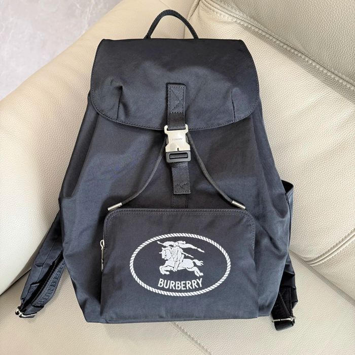 BURBERRY 4831 ホースフェリーロゴリュック サイズ:40x27x17cm