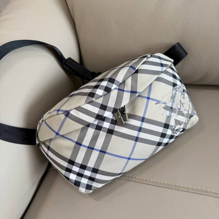 BURBERRY 7801 チェックウエストバッグ サイズ:33x18x11cm BURBERRY 7801 チェックウエストバッグ サイズ:33x18x11cm