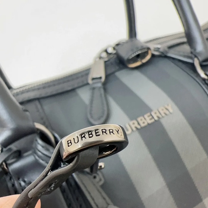 BURBERRY グレーチェックトラベルバッグ サイズ:50x27x25cm