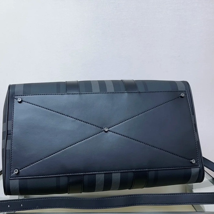 BURBERRY グレーチェックトラベルバッグ サイズ:50x27x25cm