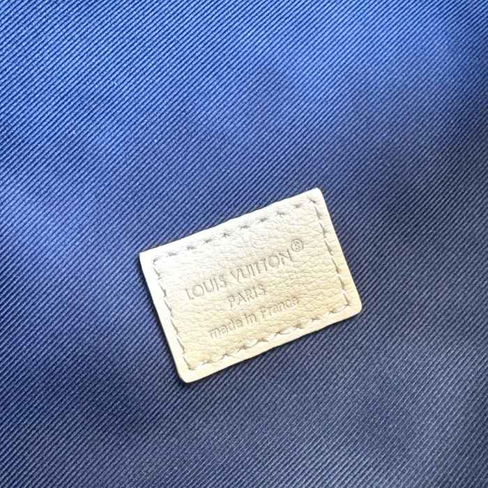 BURBERRY M28619 牛皮革ウエストバッグ サイズ:30x15cm