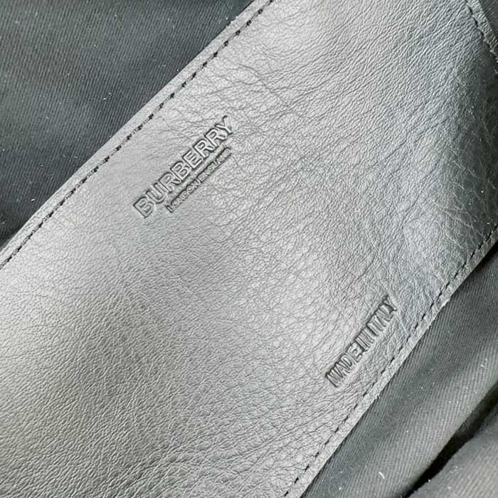 BURBERRY 3481 粒紋レザーウエストバッグ サイズ:31x16x7.5cm