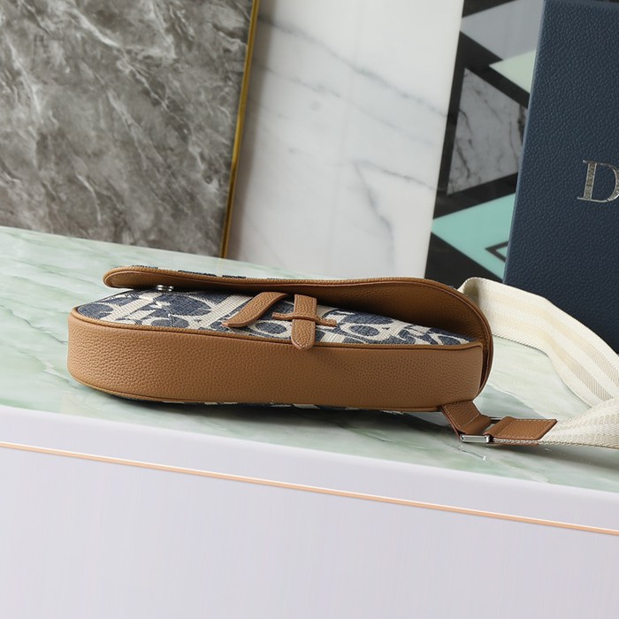 DIOR サドルバッグ 酒椰葉効果オブリーク サイズ:27x20cm