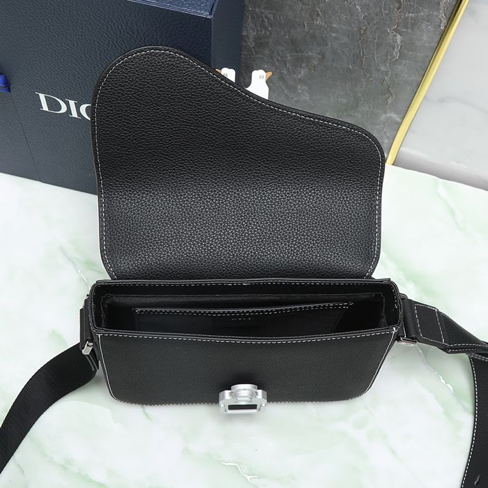 DIOR サドルメッセンジャー オールレザー ブラック サイズ:23x18cm