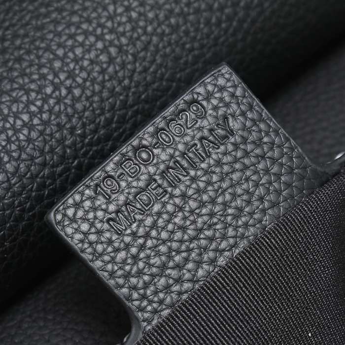 DIOR サドルメッセンジャー オールレザー ブラック サイズ:23x18cm