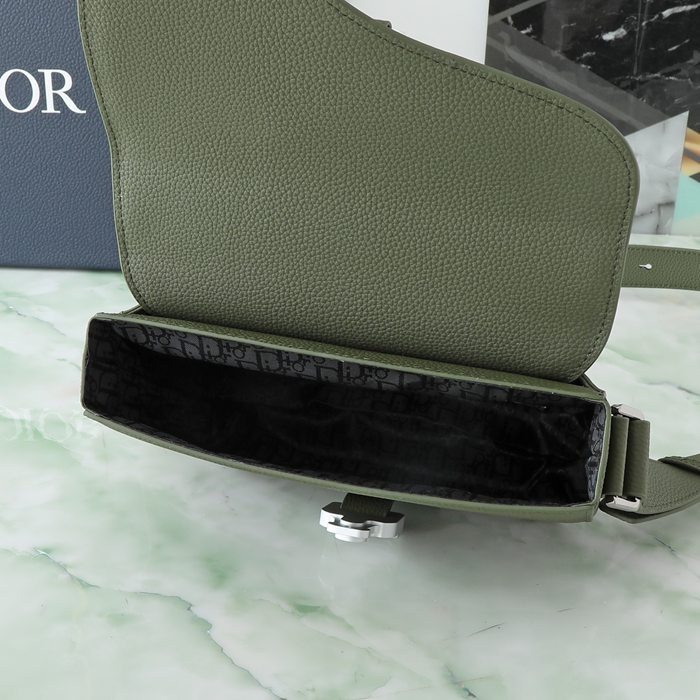 DIOR サドルメッセンジャー 粒面牛皮革 カーキ サイズ:23x18cm