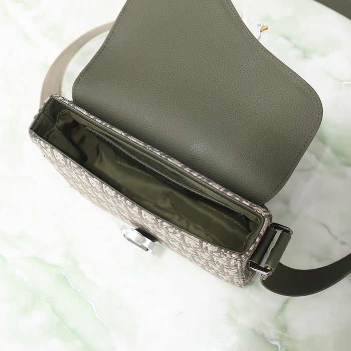 DIOR サドルメッセンジャー オブリーク カーキ サイズ:23x18cm