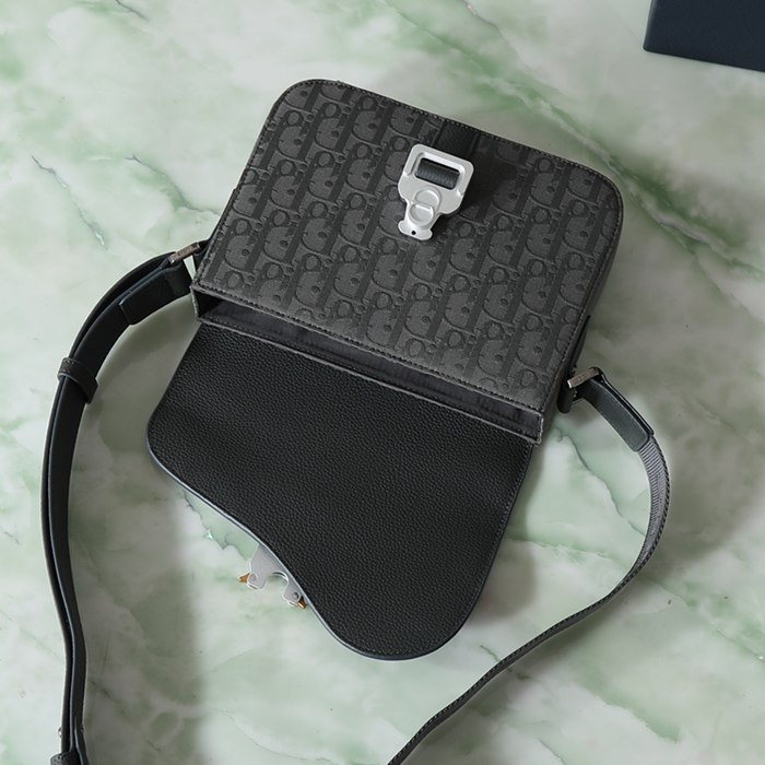 DIOR サドルメッセンジャー オブリーク 煤灰 サイズ:23x17.5cm