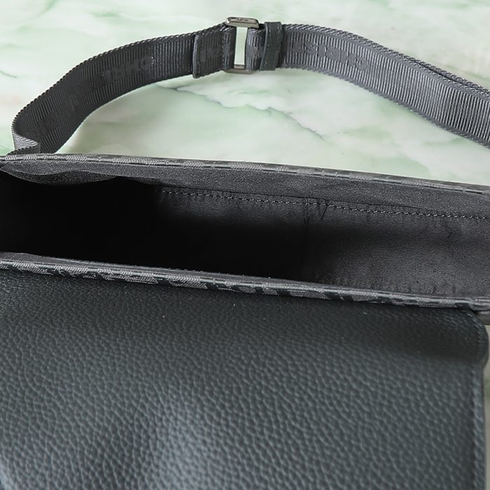 DIOR サドルメッセンジャー オブリーク 煤灰 サイズ:24x16x5.5cm