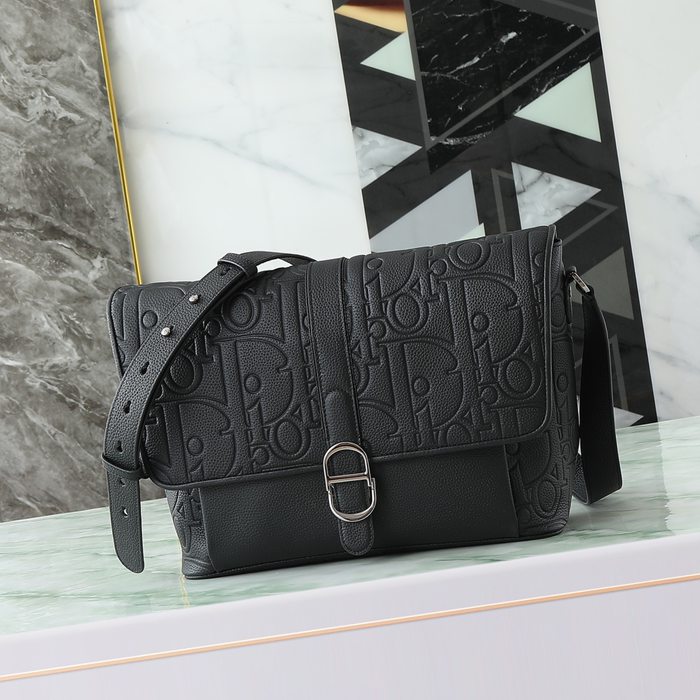 DIOR ディオールデイリー フラップメッセンジャー 中 サイズ:31x25x13cm DIOR ディオールデイリー フラップメッセンジャー 中 サイズ:31x25x13cm