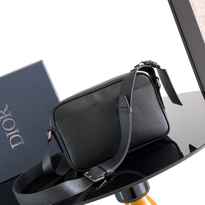 DIOR CDアイコン ジップメッセンジャー サイズ:24x16cm