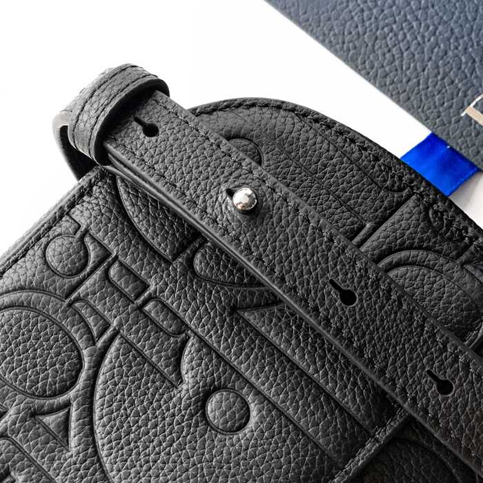 DIOR サドルフラップメッセンジャー ディオールグラビティ サイズ:20x13.5x5.5cm