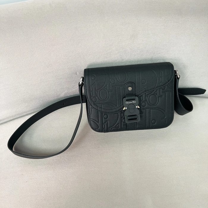 DIOR ヒットザロードオールレザーフラップメッセンジャー グラビティ サイズ:23x17.5cm DIOR ヒットザロードオールレザーフラップメッセンジャー グラビティ サイズ:23x17.5cm