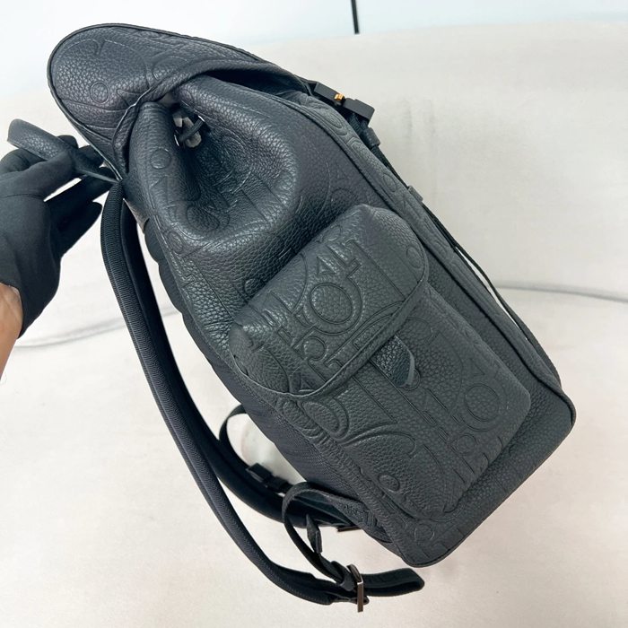 DIOR ヒットザロードオールレザーリュック グラビティ サイズ:43x43x18cm