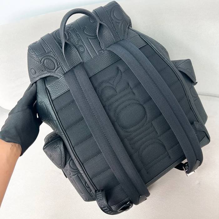 DIOR ヒットザロードオールレザーリュック グラビティ サイズ:43x43x18cm