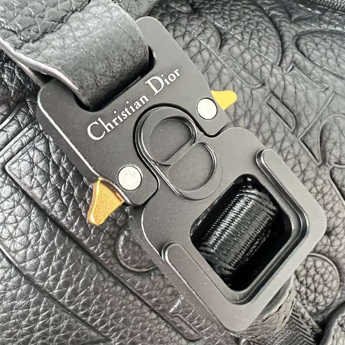 DIOR ヒットザロードオールレザーリュック グラビティ サイズ:43x43x18cm