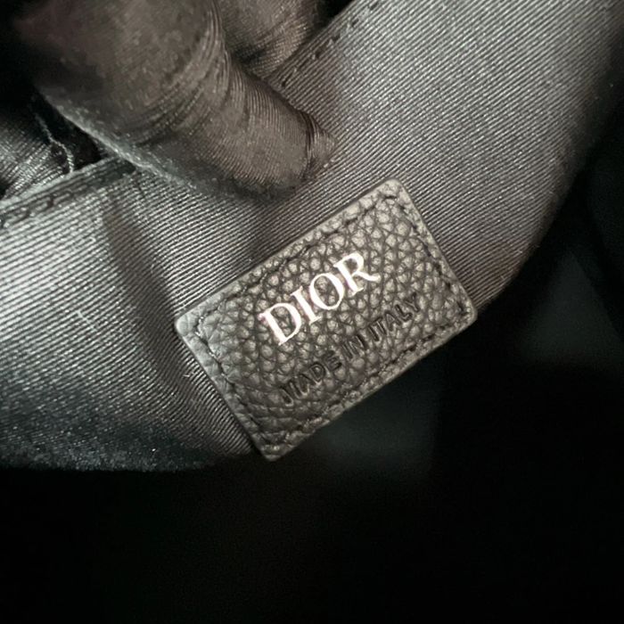 DIOR ヒットザロードオールレザーリュック グラビティ サイズ:43x43x18cm
