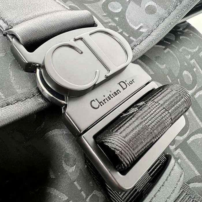 DIOR トレック巻き上げリュック オブリーク サイズ:41x29x16cm
