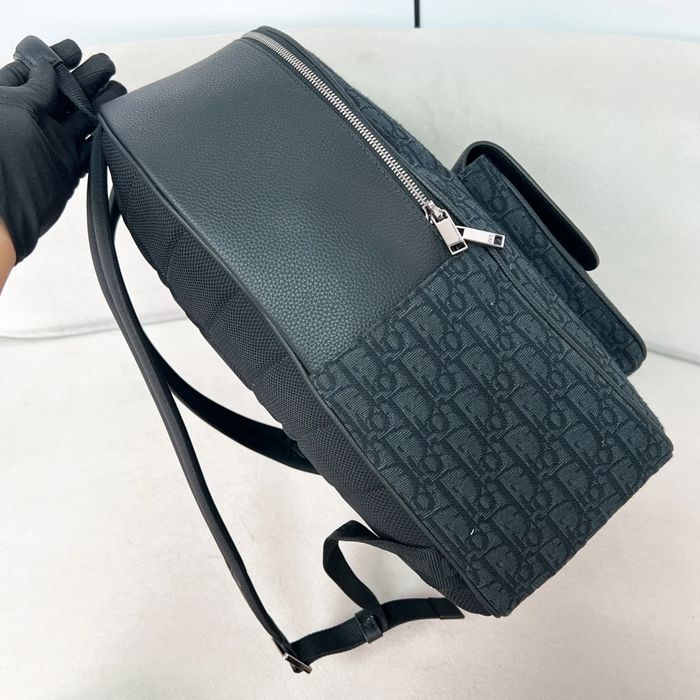 DIOR サドルリュック オブリーク サイズ:43.5x33x19.5cm