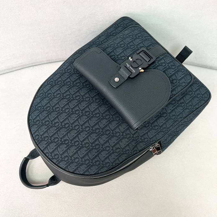 DIOR サドルリュック オブリーク サイズ:43.5x33x19.5cm