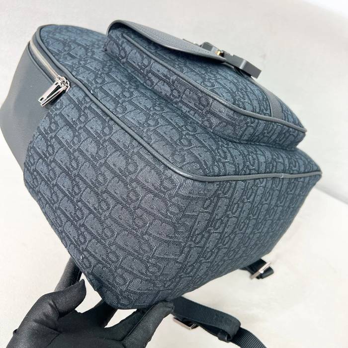 DIOR サドルリュック オブリーク サイズ:43.5x33x19.5cm