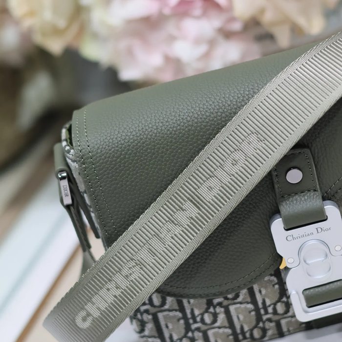 DIOR 049 プリント牛皮サドルフラップメッセンジャー サイズ:23x17cm