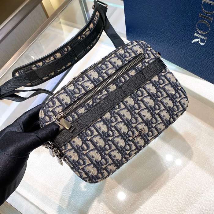 DIOR サファリメッセンジャー ベージュ×ブラック サイズ:22x15cm DIOR サファリメッセンジャー ベージュ×ブラック サイズ:22x15cm